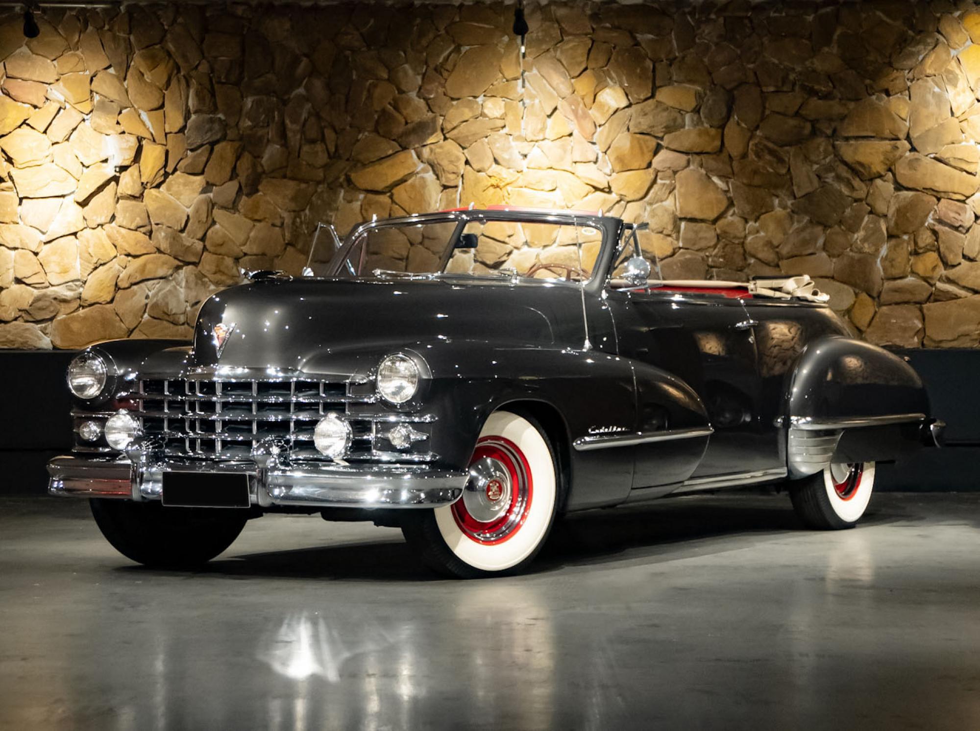 Cadillac - Series 62 Convertible - 1947 - Cinza
