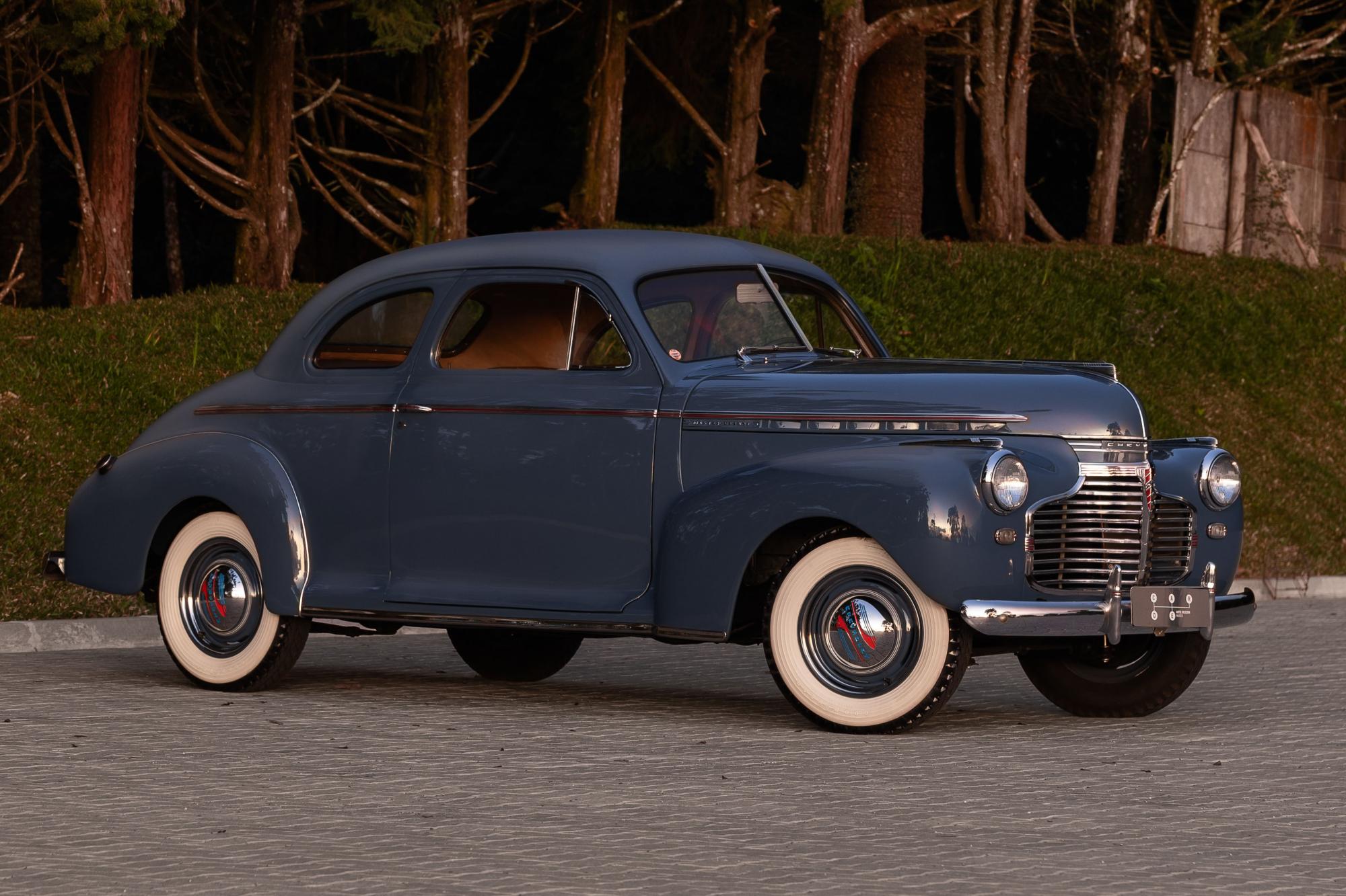 Chevrolet - Master Deluxe - 1941 - Azul