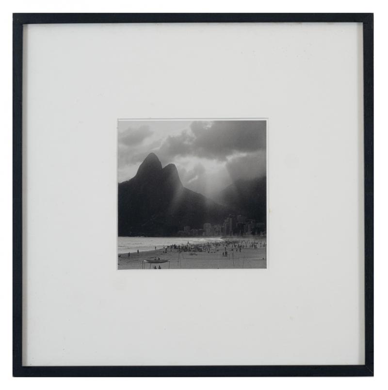 Cristiano Mascaro - Morro 2 irmãos, 1999, 3/50, fotografia impressa sobre papel de, algodão, 15 x 15 cm