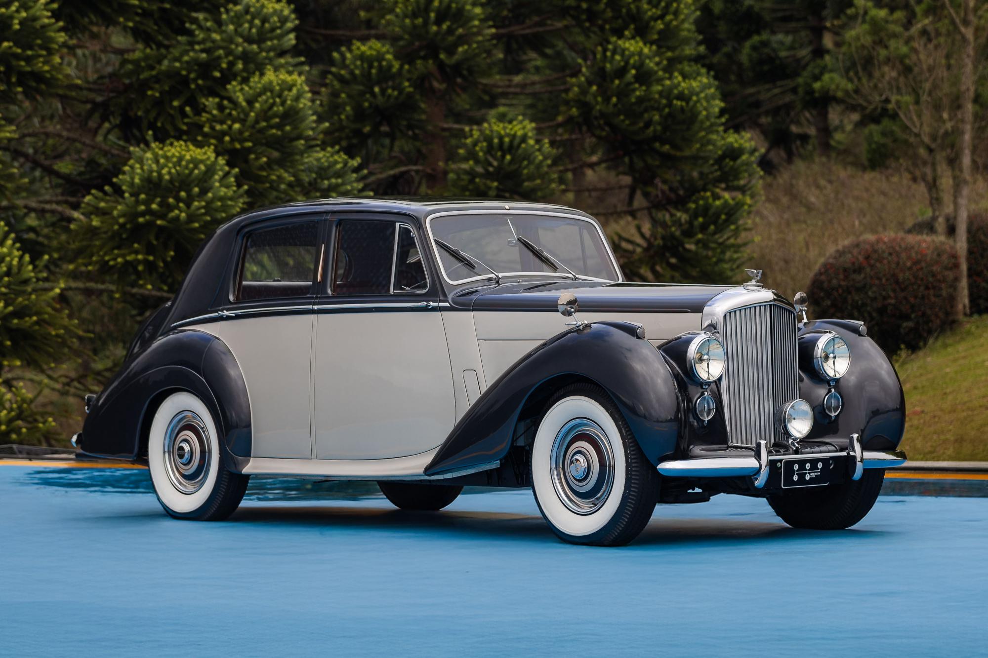 Bentley - R-Type - 1953 - Marrom