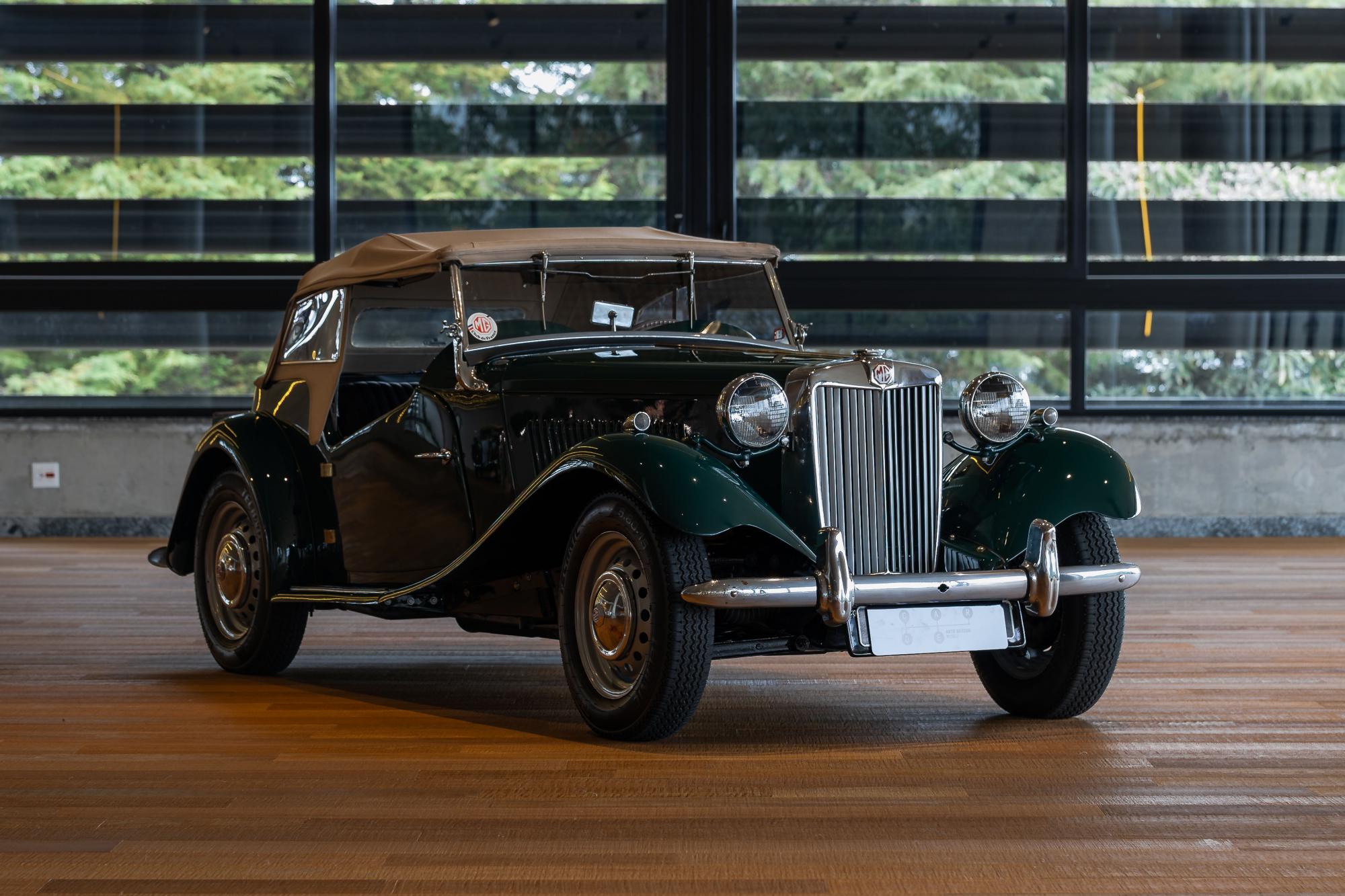 MG Cars - TD- 1952 - Verde