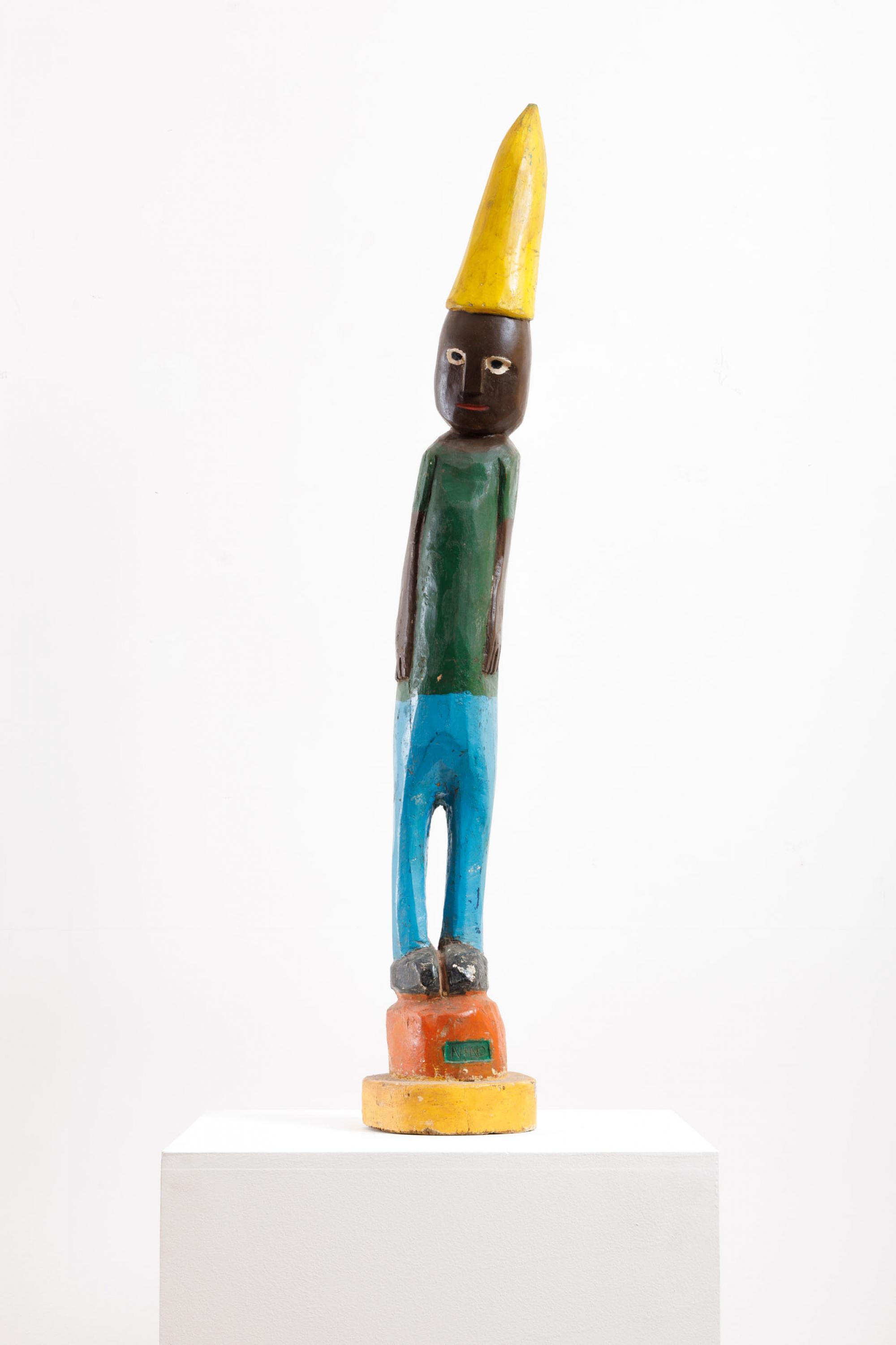 Nino - João Cosmo Felix - Sem título, s.d., escultura em madeira policromada, 103 x 19 x 16 cm