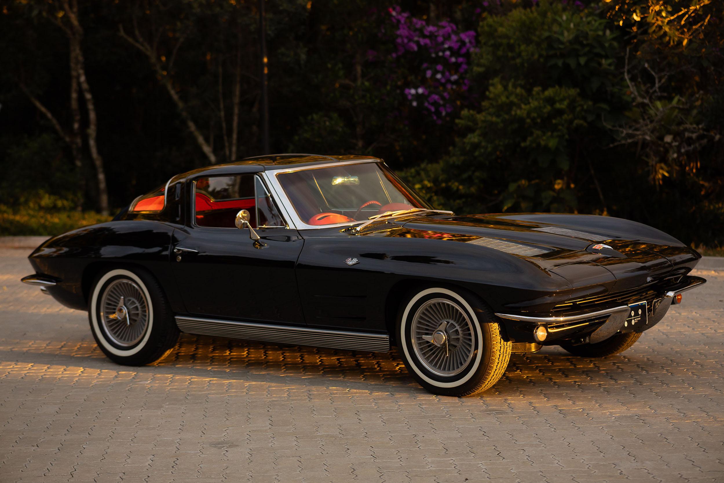 CHEVROLET - CORVETTE STINGRAY SPLIT WINDOW, 1963