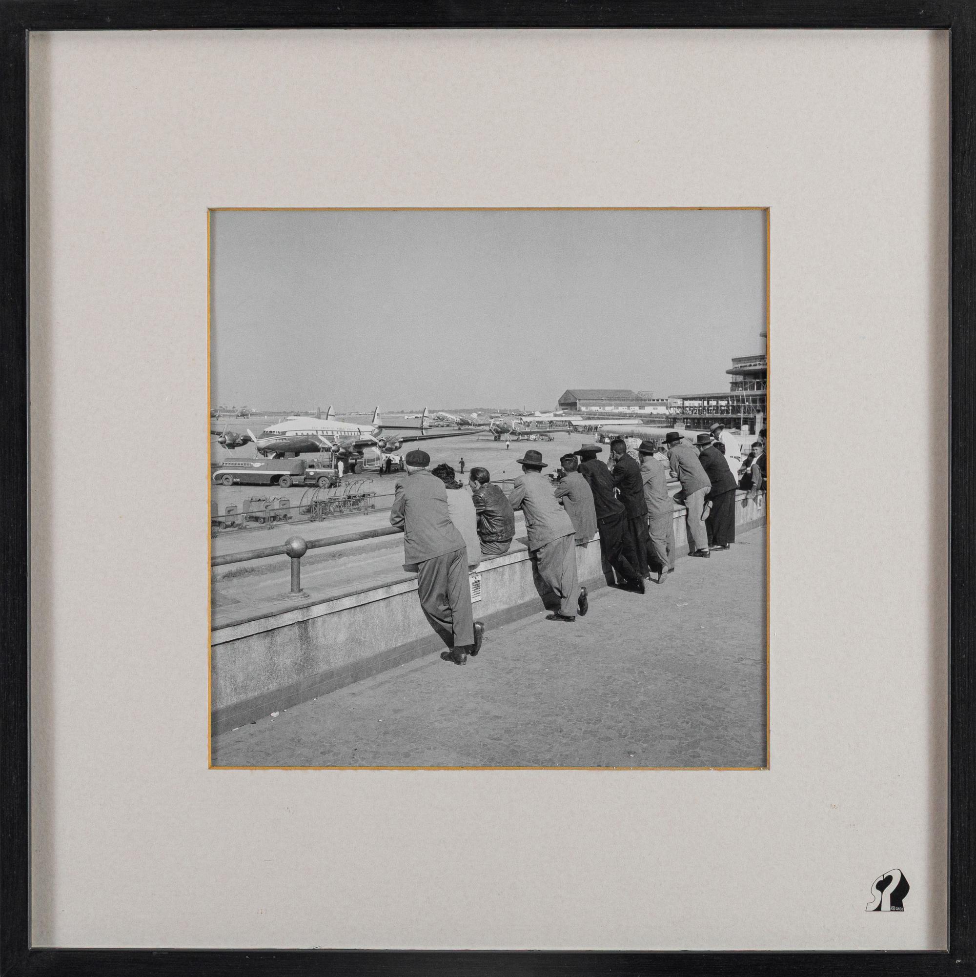 Alice Brill - Aeroporto de Congonhas - São Paulo, SP, 1950, fotografia analógica em emulsão de prata, 26 x 26 cm