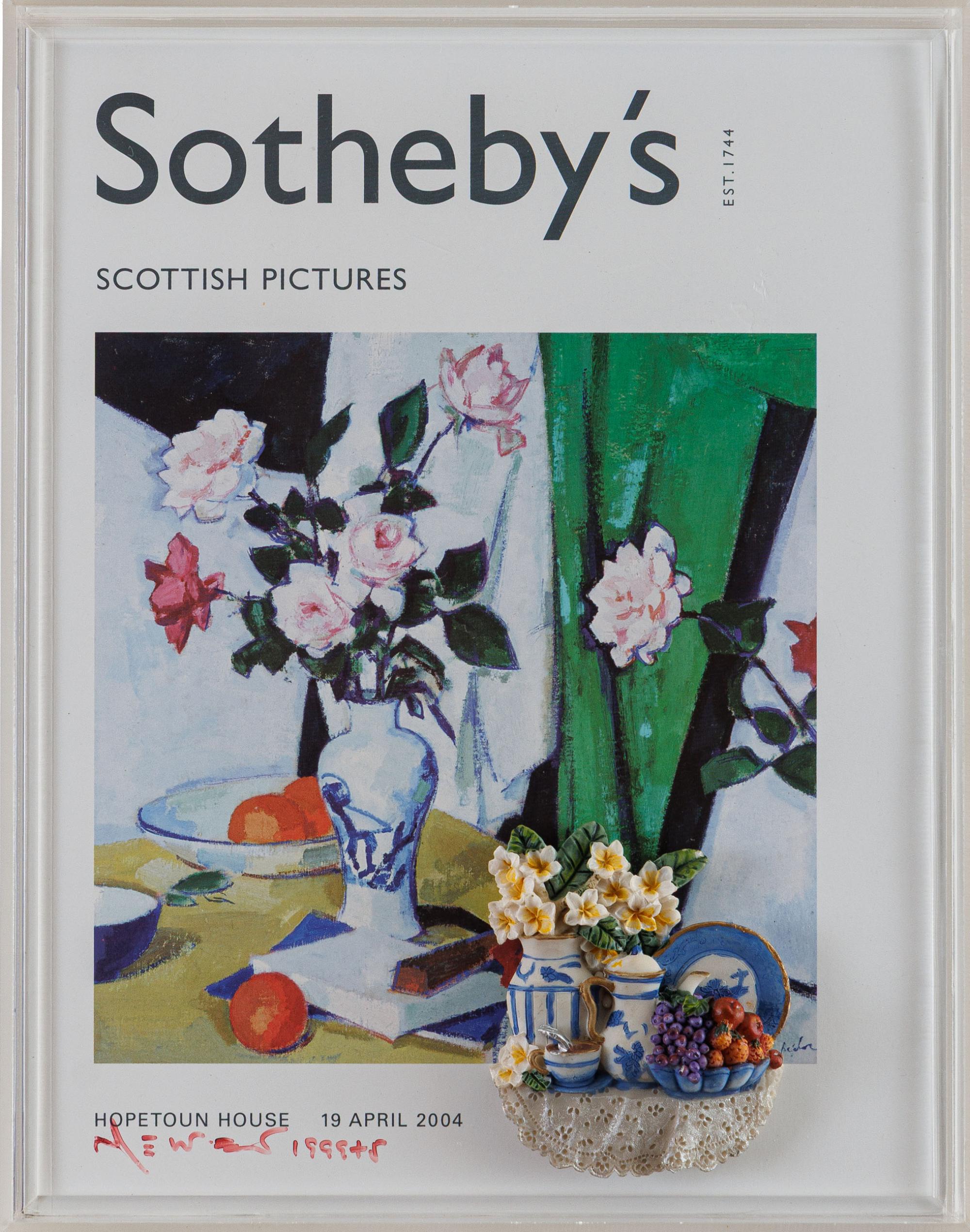 Nelson Leirner - Sotheby’s, 2004, resina e papel montado em caixa de acrílico, 28,5 x 22,5 x 6 cm