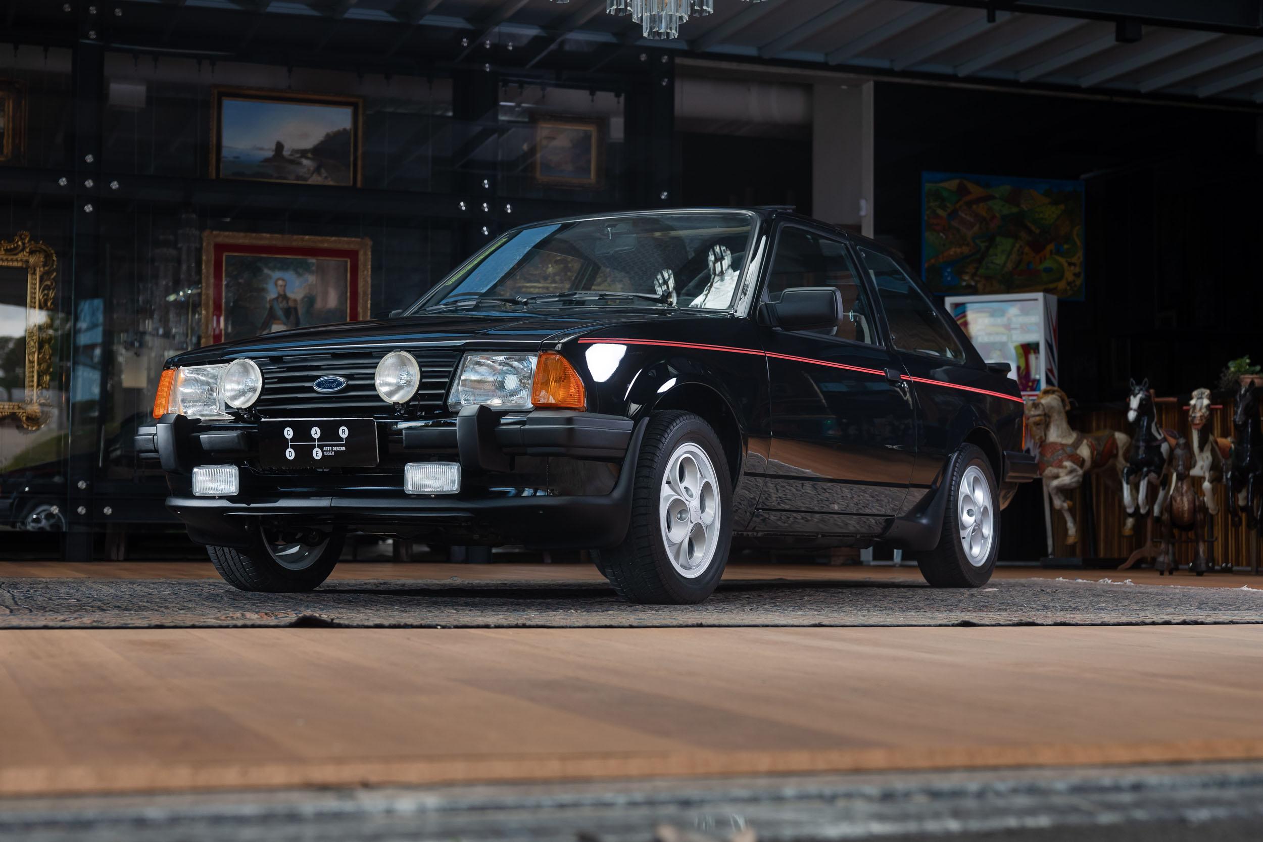 FORD - ESCORT XR3, 1986